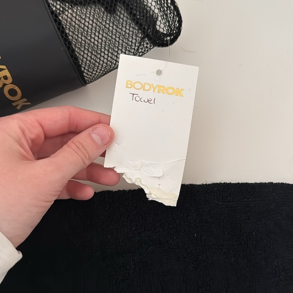 BODYROK Black and Gold Towel mesh bag nwt - Picture 2 of 2